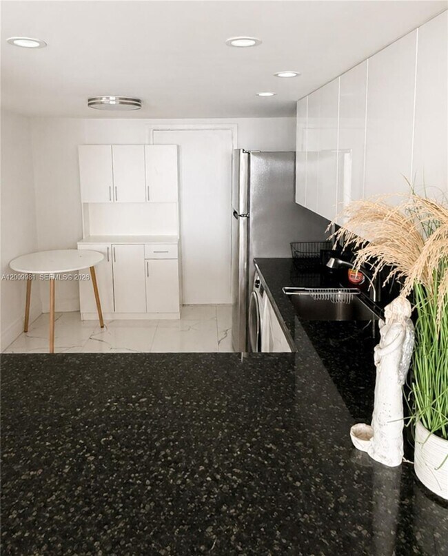 Photo - 1351 NE Miami Gardens Dr Unit 712E
