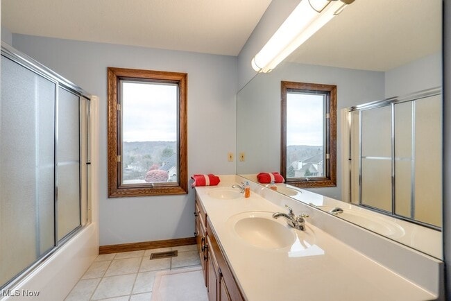 Building Photo - 4700 Barnsleigh Dr