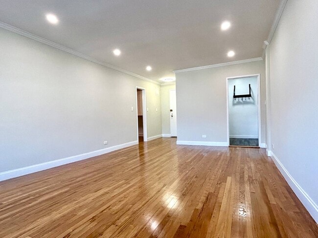 Photo - 5730 Mosholu Ave Unidad 3C