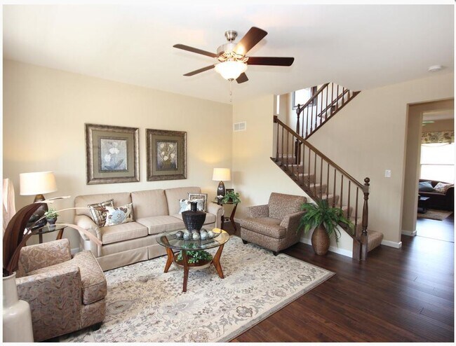 Photo - 219 Pecan Bluffs Dr