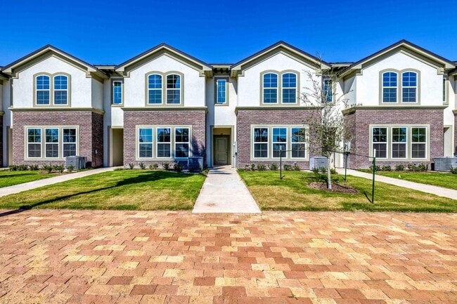 Photo - 3901 Plantation Grove Blvd