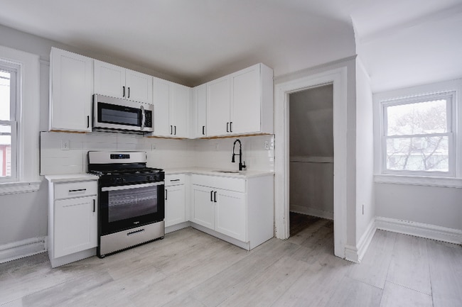 Photo - 5 Baldwin Ave Unidad 3