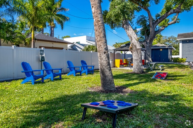 Courtyard - Echo on Eighth