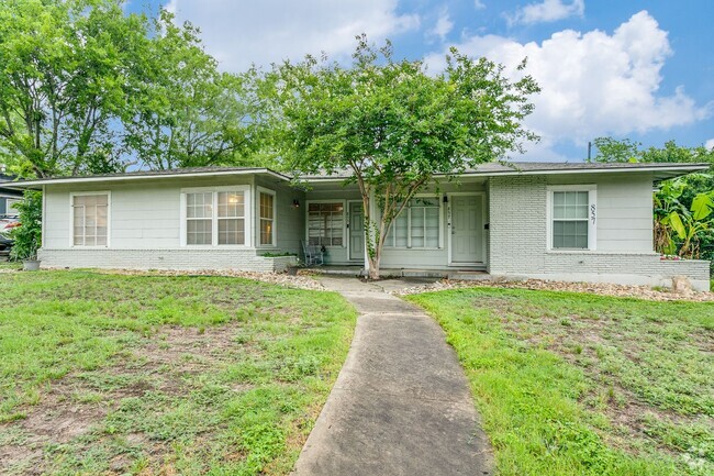 Building Photo - 2-BEDROOM DUPLEX IN WILSHIRE TERRACE Rental
