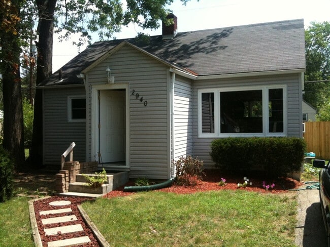 Photo - 2940 Hiawatha St House