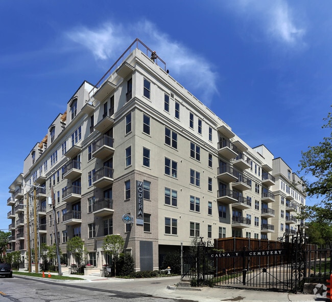 Building Photo - Howell Uptown Rental