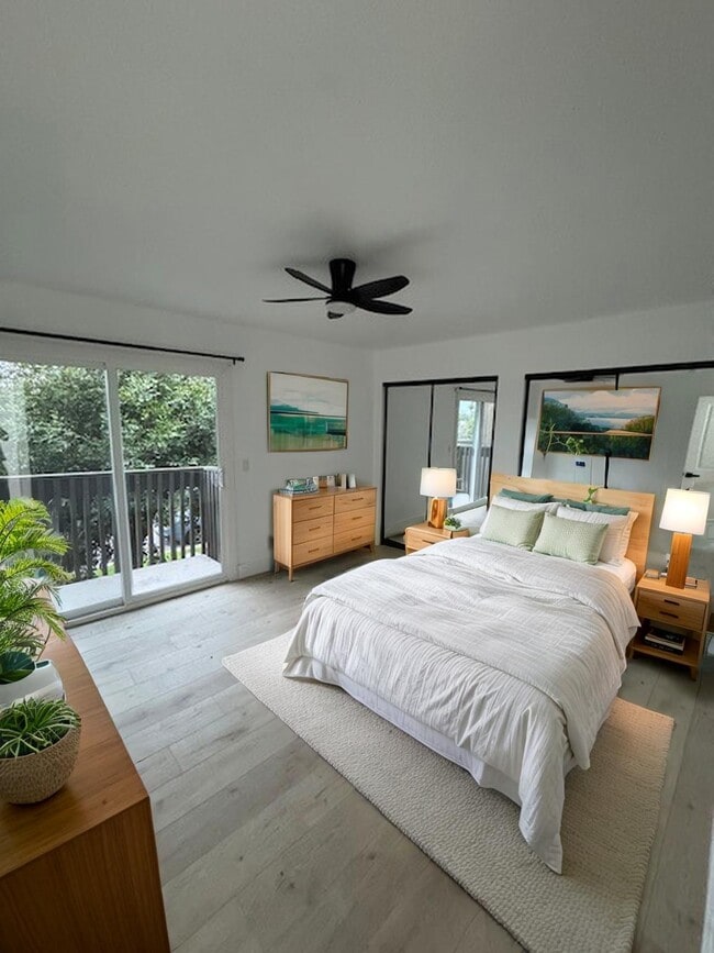 Photo - 8402 Larson Ave