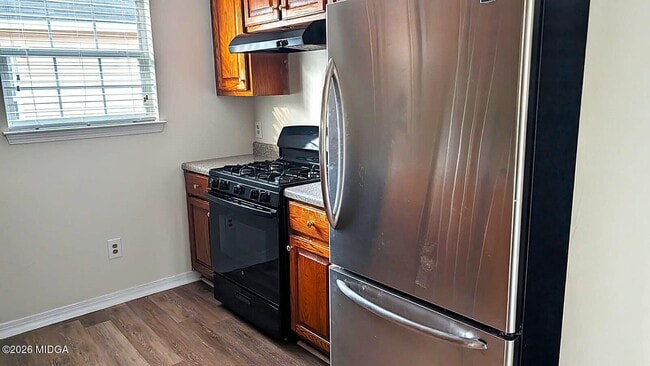 Photo - 310 Orchard Way