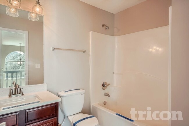 Photo - 5190 Hopewell Manor Dr