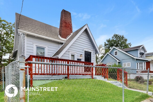 Photo - 113 S 43rd St