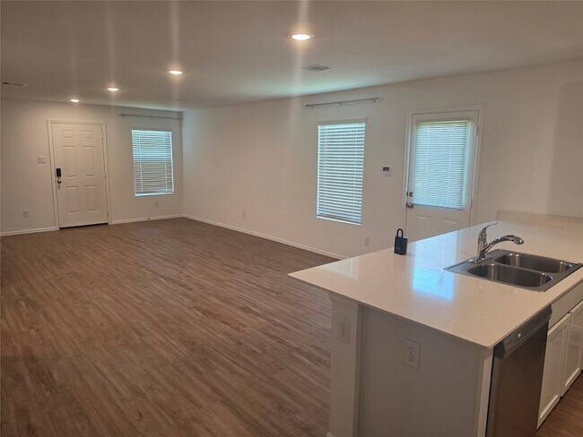 Photo - 7202 Clover Chase Dr