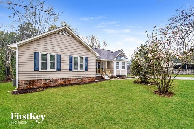 Photo - 1909 Red Oak Ln
