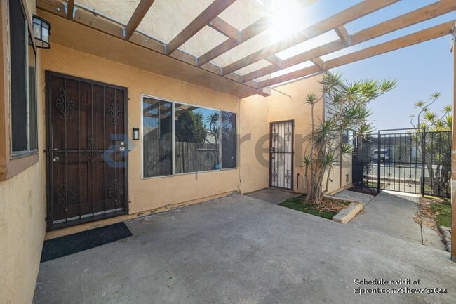 Photo - 15 Connoley Cir