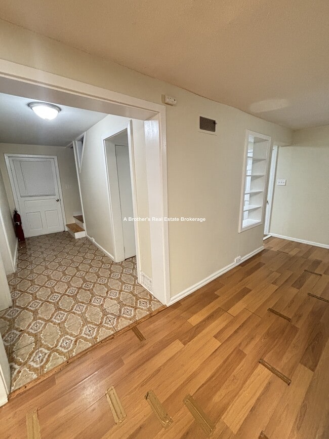 Photo - 50 Oakdale Ave
