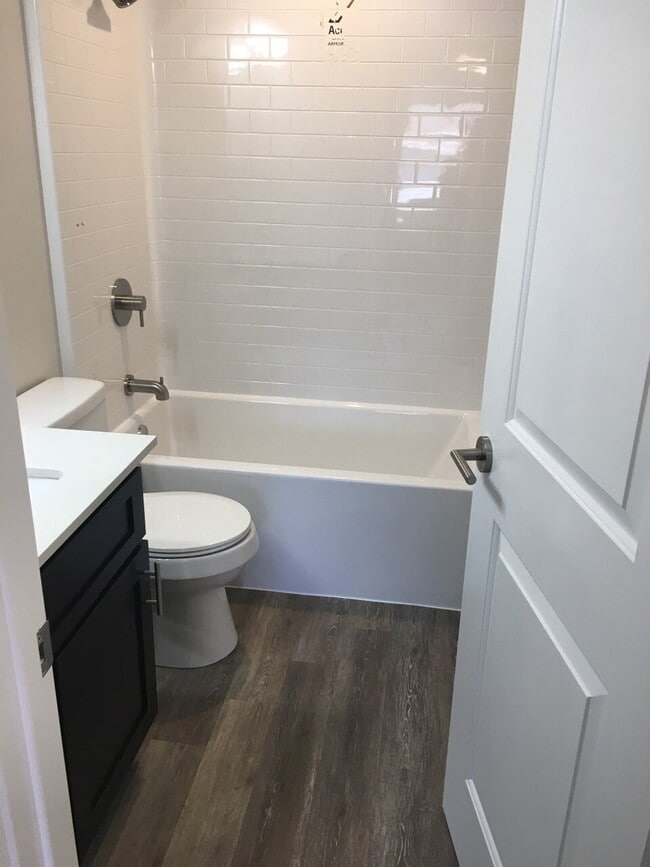 Building Photo - 8516 Washington Blvd SW Unit 2