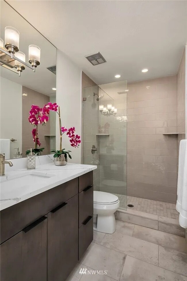 Photo - 185 142nd Pl NE