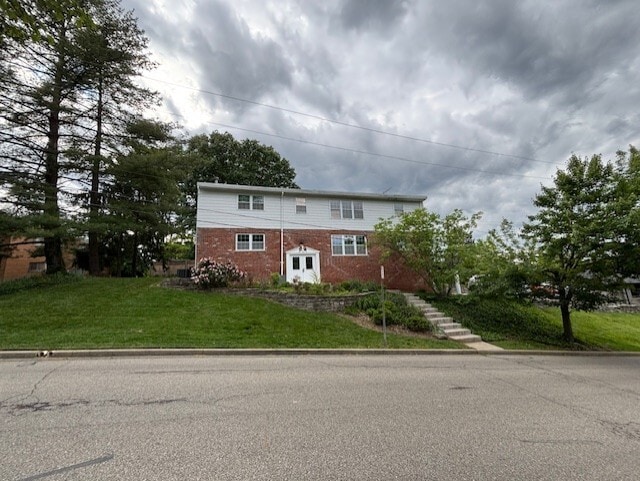 Photo - 681 Overland Ave (Cincinnati, OH)