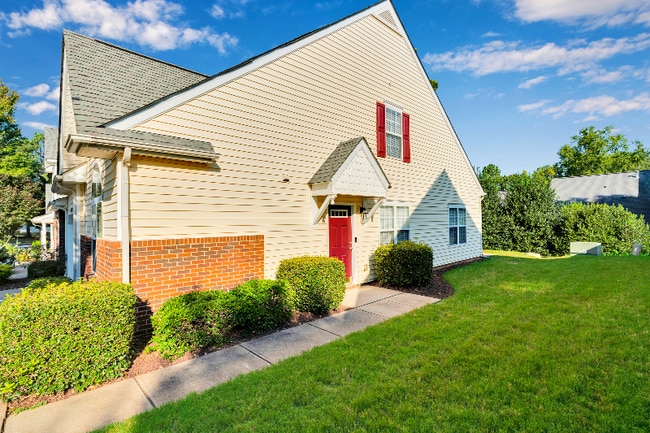 Photo - 2290 Hanover Drive