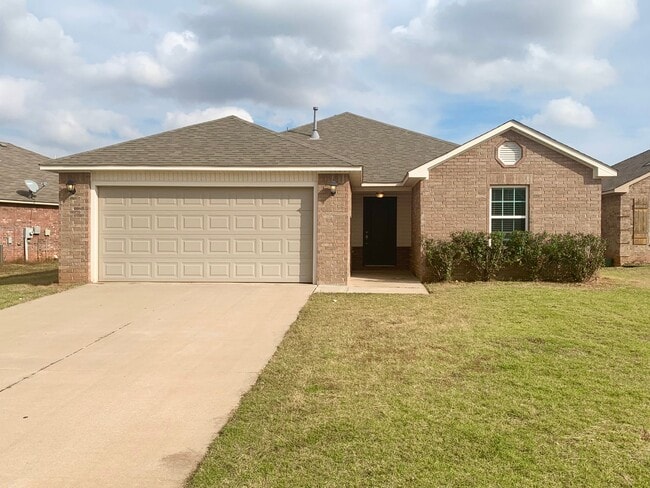 Building Photo - 2712 Demotte Dr