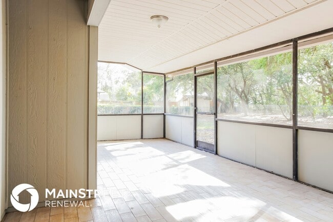 Photo - 8000 Krista Lynn Ct