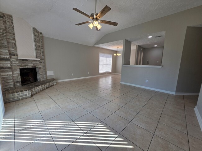 Photo - 406 Capehill Dr