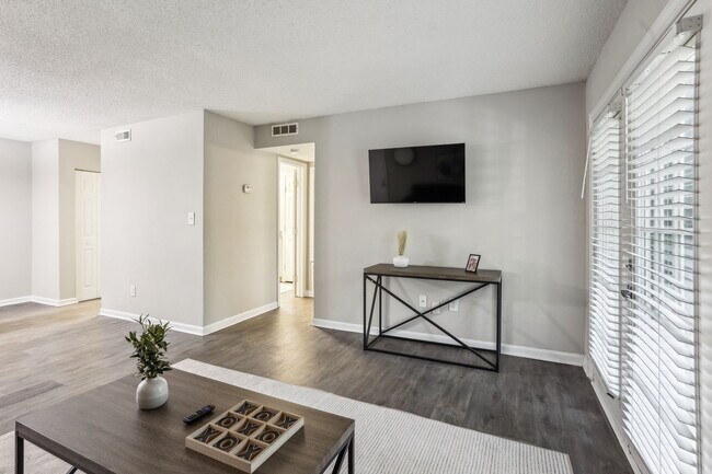 Photo - 1800 Lantern Ridge Dr Unidad SI FL2-ID1612659P