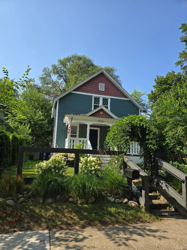 Photo - 1412 Lane Blvd
