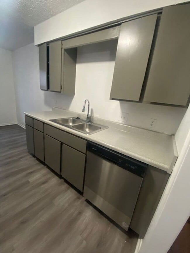 Photo - Village Meadows