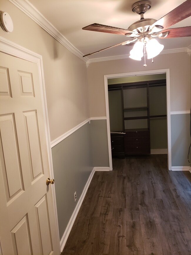 Photo - 103 Lancaster St