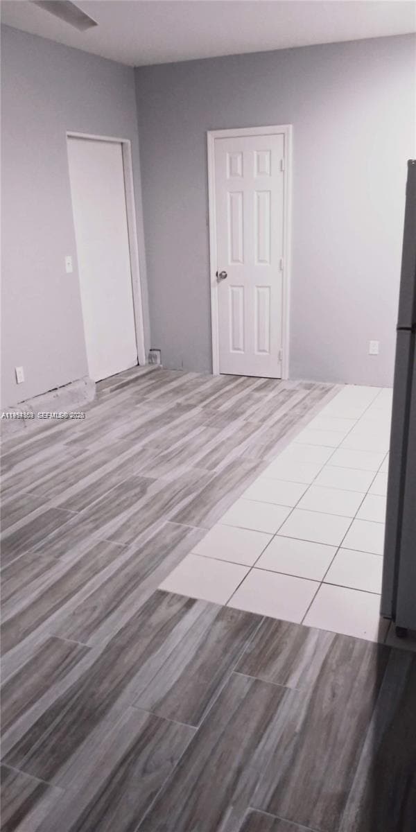 Photo - 220 SW 16th St Unit Back