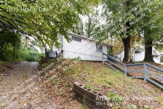 Photo - 1005 Minor Dr
