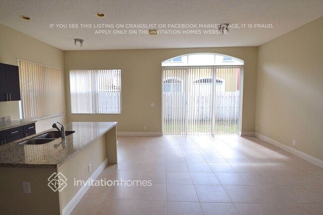 Photo - 3728 SW 50th Ct