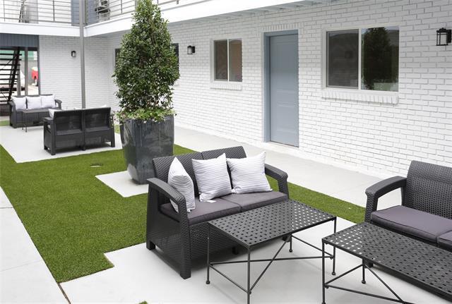 Photo - 404 E 9th St Unit 4-208