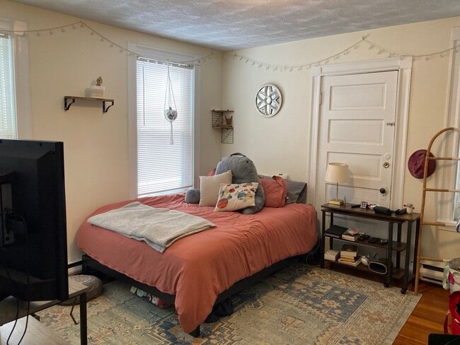 Photo - 14 Garrison Ave Unit 6