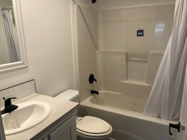 Photo - 69 Manchester St