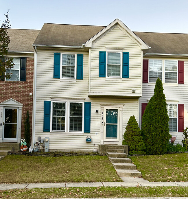 Photo - 254 Seneca Ter Townhome