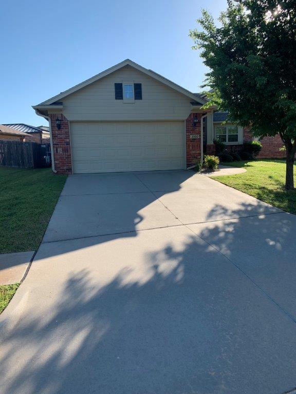 Building Photo - 3500 Frederick Dr