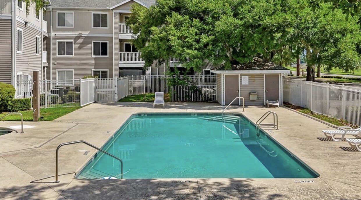 Photo - 4000 SW 23rd St (Gainesville, FL)