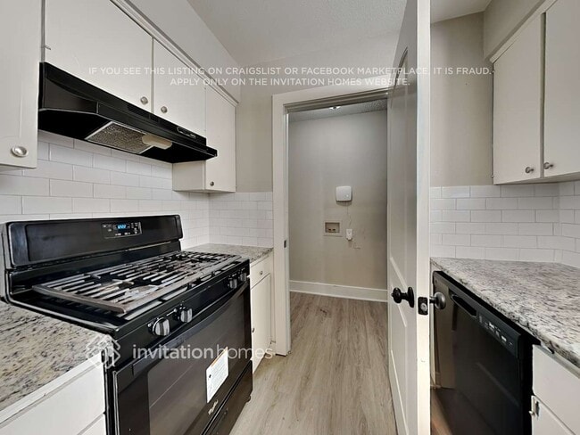 Photo - 923 Meadow Mead Dr