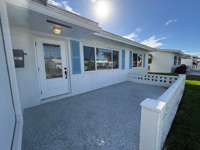 Photo - 1307 SW 24th St