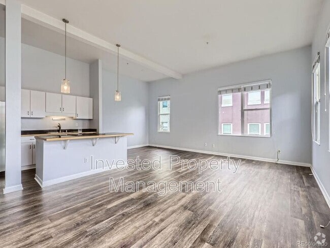 Building Photo - 2501 15th St Unit #3D Rental