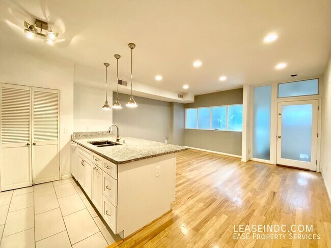 Photo - 1721 11th St NW Unidad #1