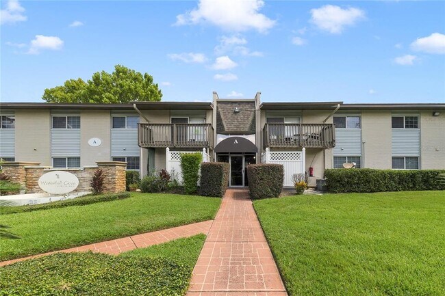 1695 Lee Rd Unit A101