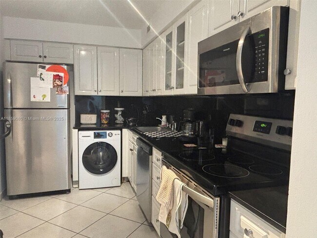 Photo - 6770 Indian Creek Dr Unidad 5R