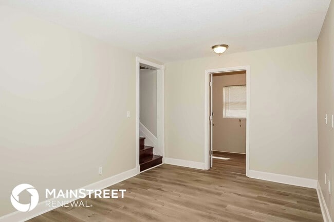 Photo - 38 Woodlake Dr