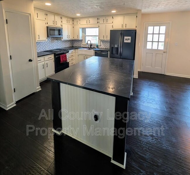 Photo - 1200 Creekwood Cove