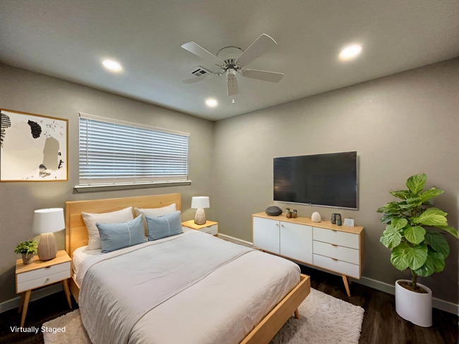 Photo - Minutes from Downtown Rogers – 2 Bed Apartment for Rent Unit 630