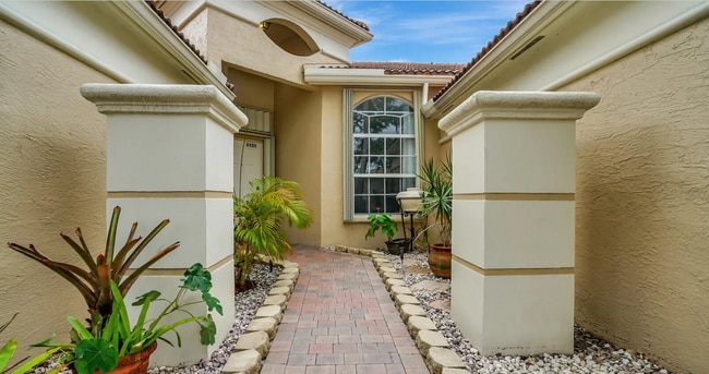 Photo - 8404 Staniel Cay