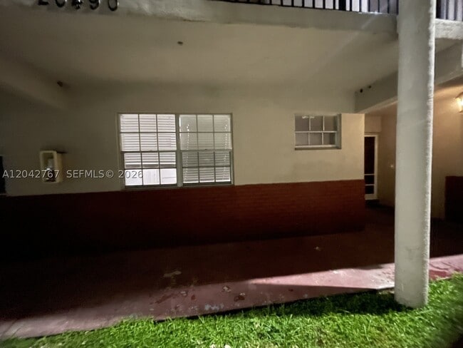 Photo - 20490 NW 7th Ct Unit 5