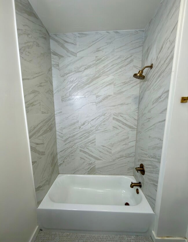 Photo - 401 E Scott Ave Unit 401-3